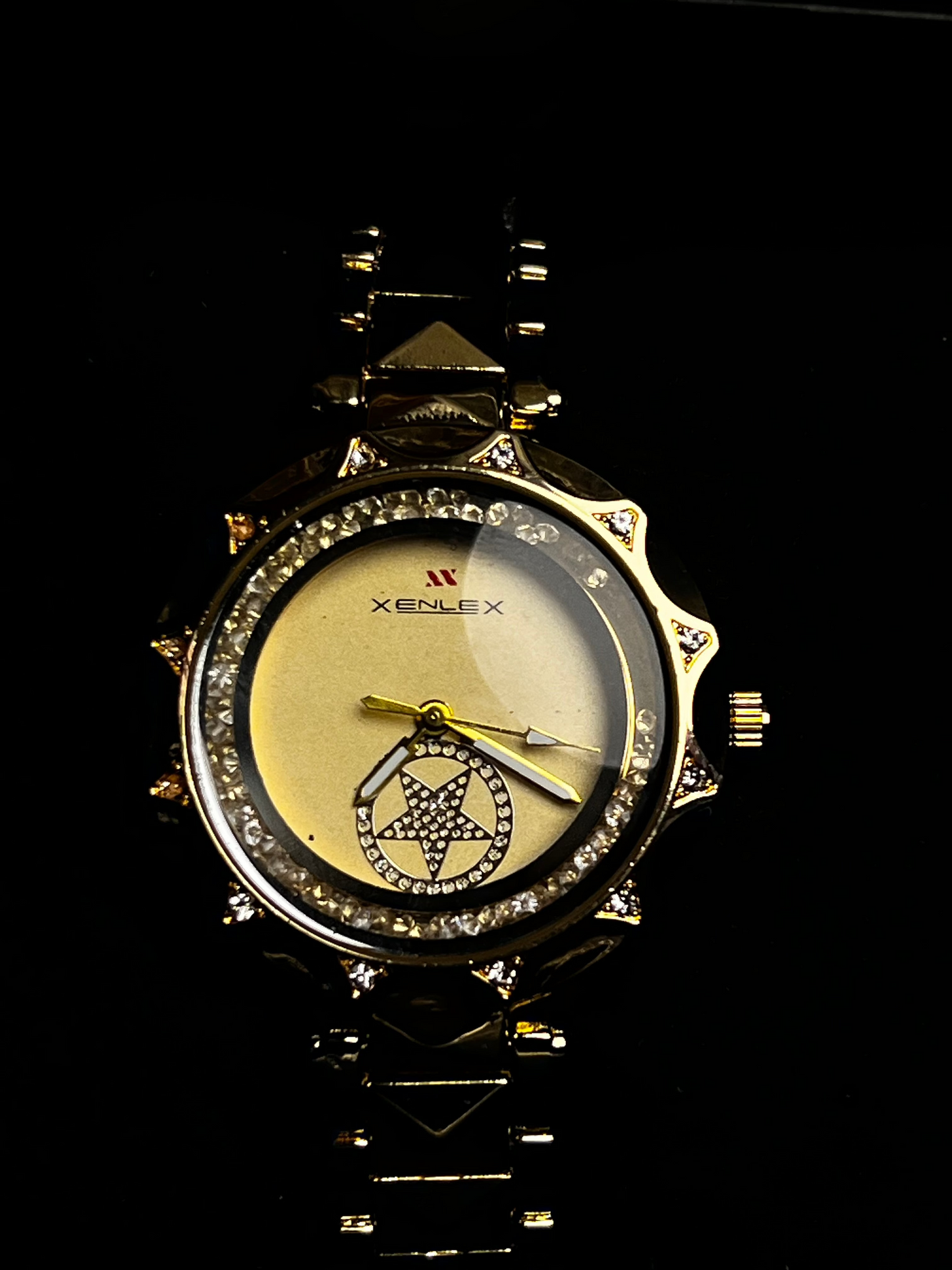Xenlex Gold Luxury Women’s Watch – Elegant Crystal Studded Timepiece
