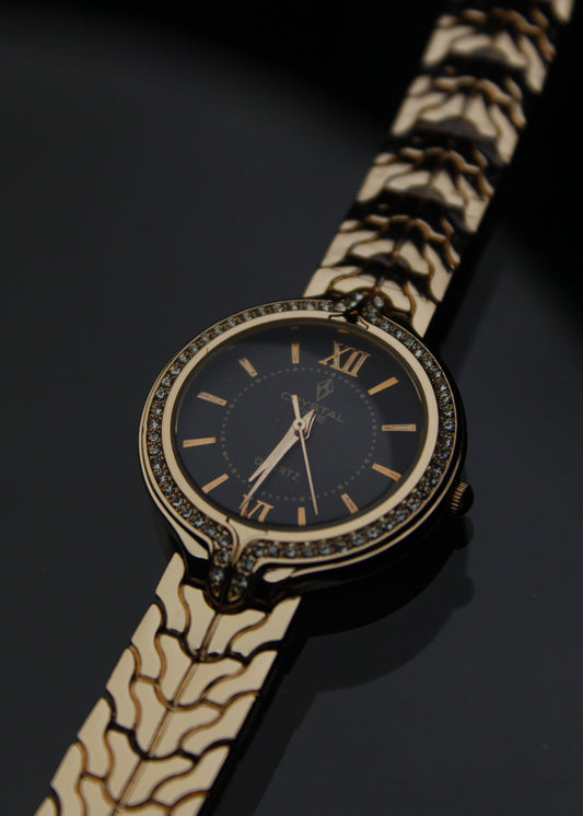 Luxury Crystal Timepiece – Rose Gold Dial Women’s Watch